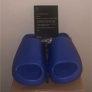 Yeezy Slides Azure